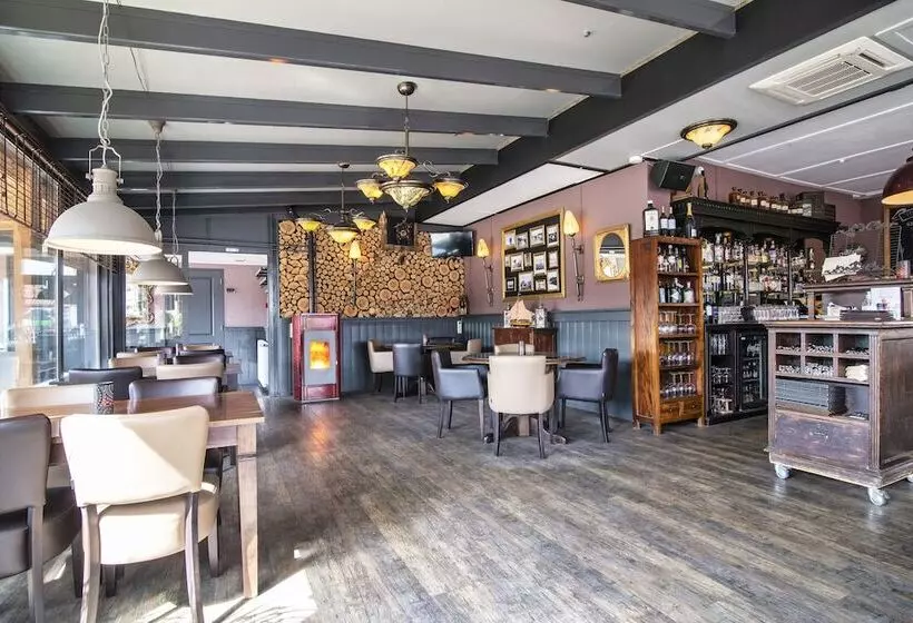 Hotelli Het Rietershuijs