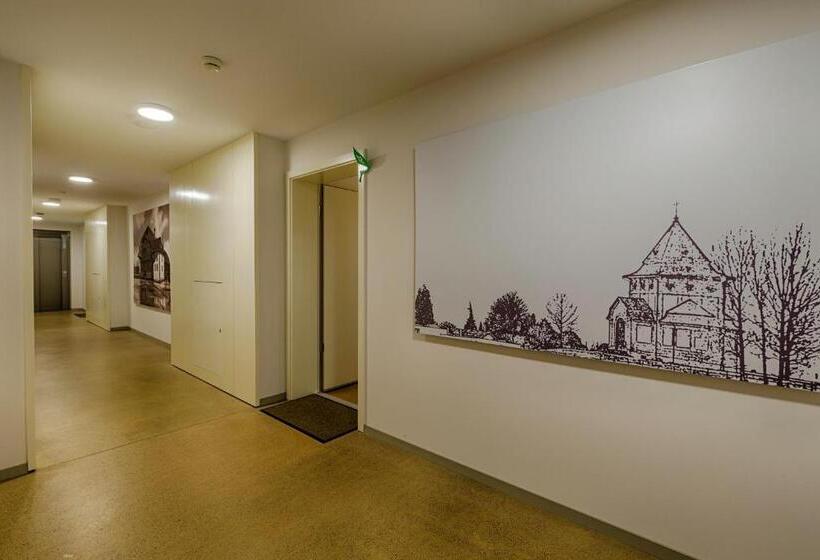 هتل Hôtel La Croix Blanche