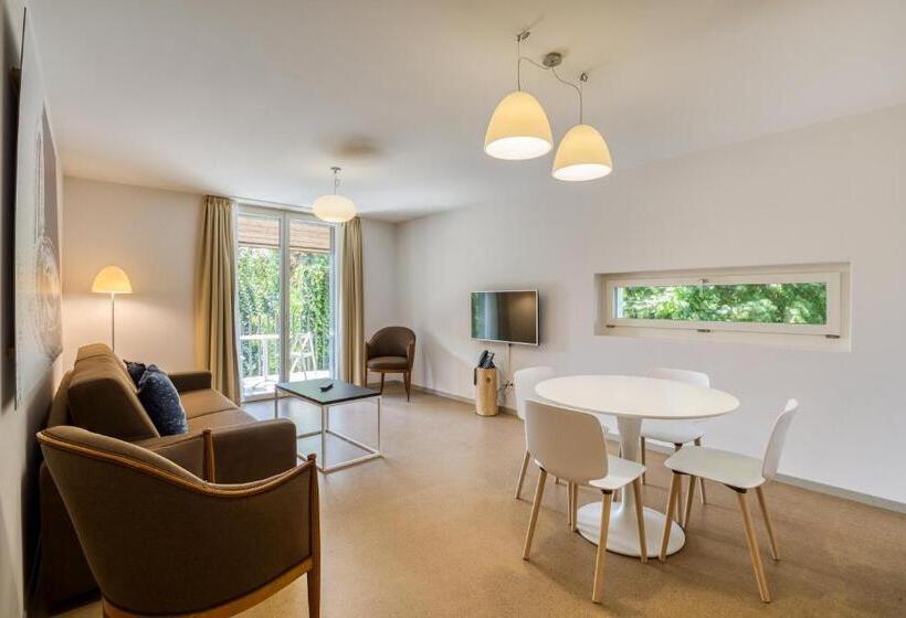 هتل Hôtel La Croix Blanche