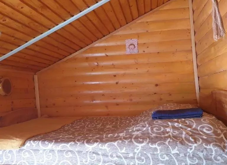 هتل Kostel House