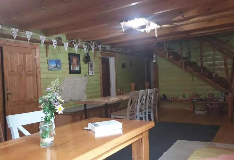 هتل Kostel House
