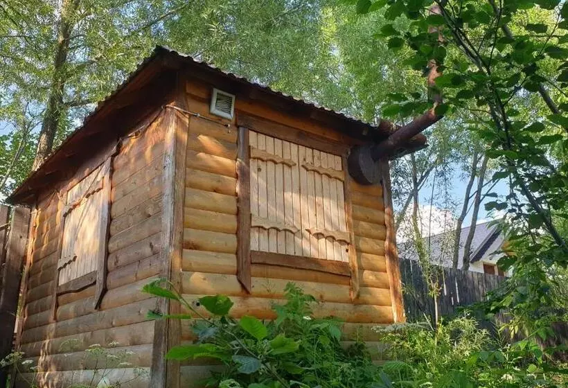 هتل Kostel House