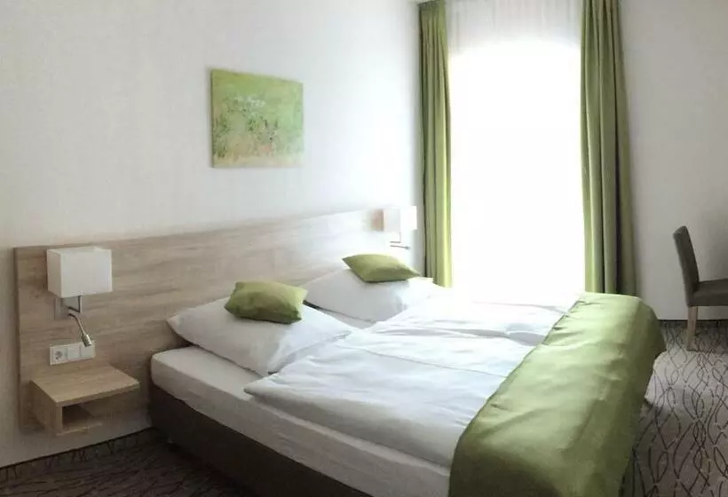 Hotelli Landgasthof Hepting