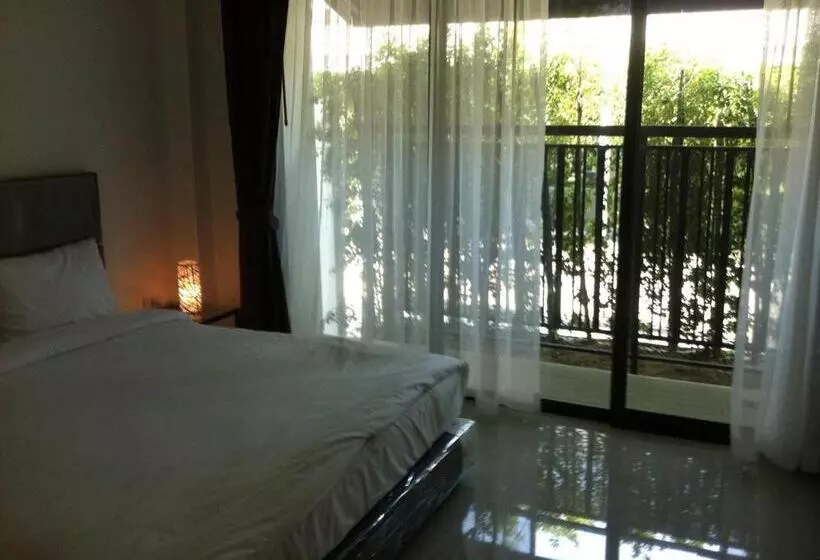 ホテル Me2 Singhamuntra Resort Kamphaengsaen