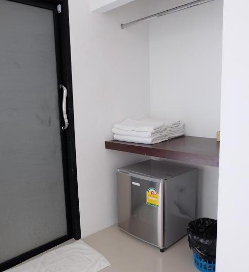 هتل Me2 Singhamuntra Resort Kamphaengsaen