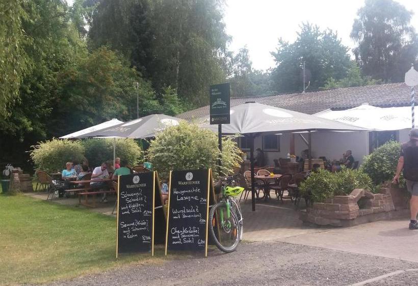 Отель Zur Lahnbrücke