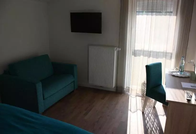 Hotel Zur Lahnbrücke