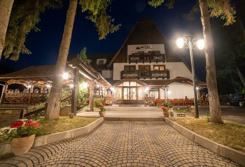 بنسيون Arcso Fogado