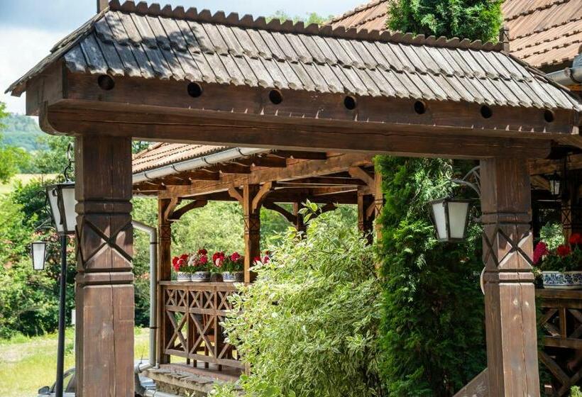 بنسيون Arcso Fogado