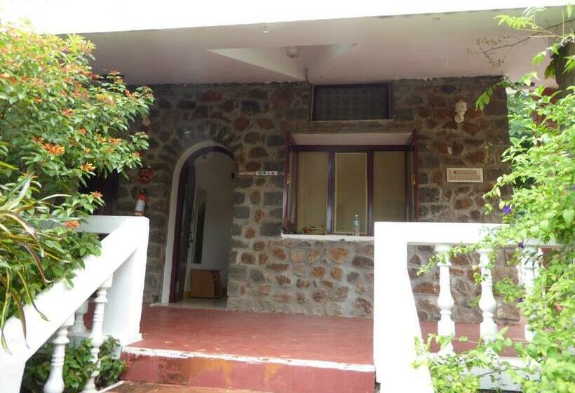 Pensão Cardamom House