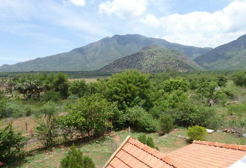 Pensão Cardamom House