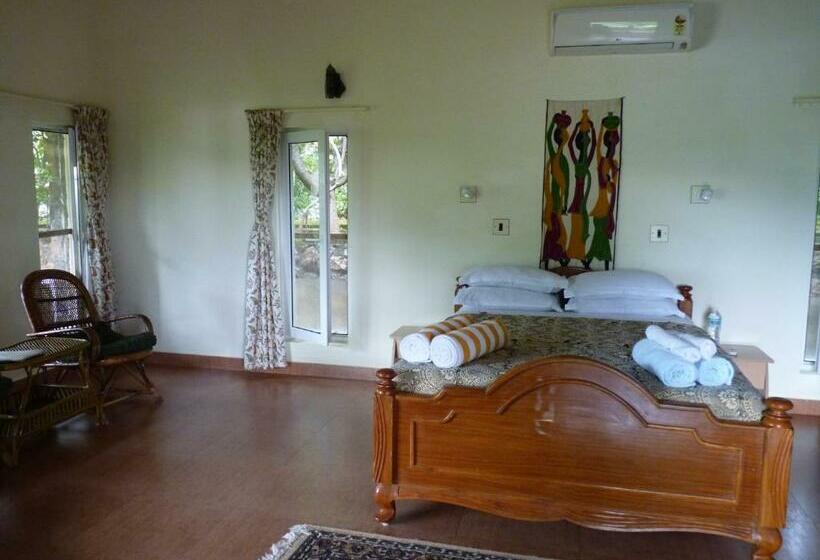 Pensão Cardamom House