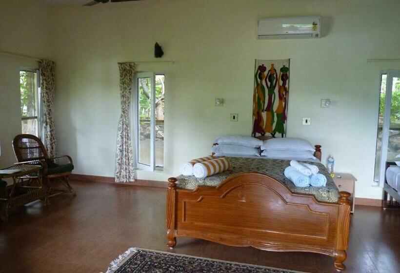 Pensão Cardamom House