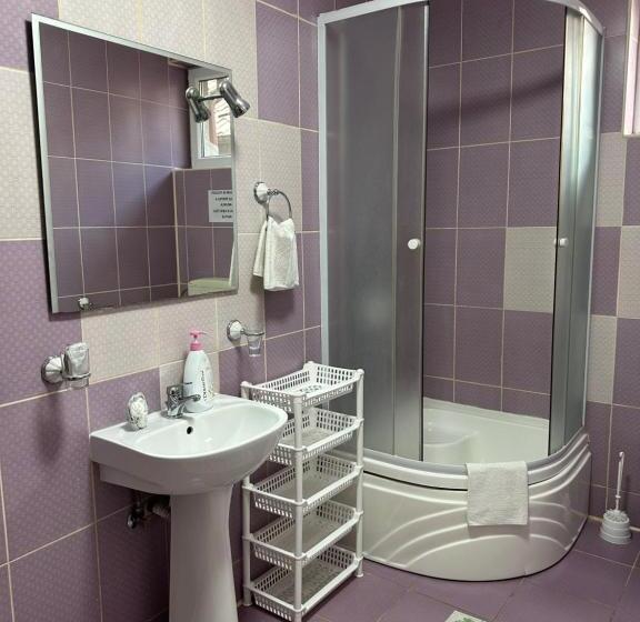 پانسیون Casa Cu Flori Corbu