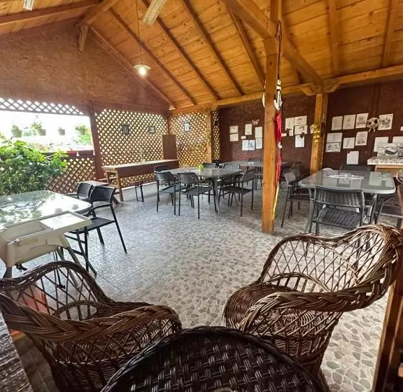 ペンション Casa Cu Flori Corbu