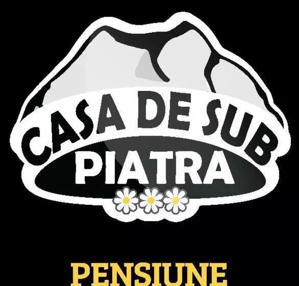ペンション Casa De Sub Piatra