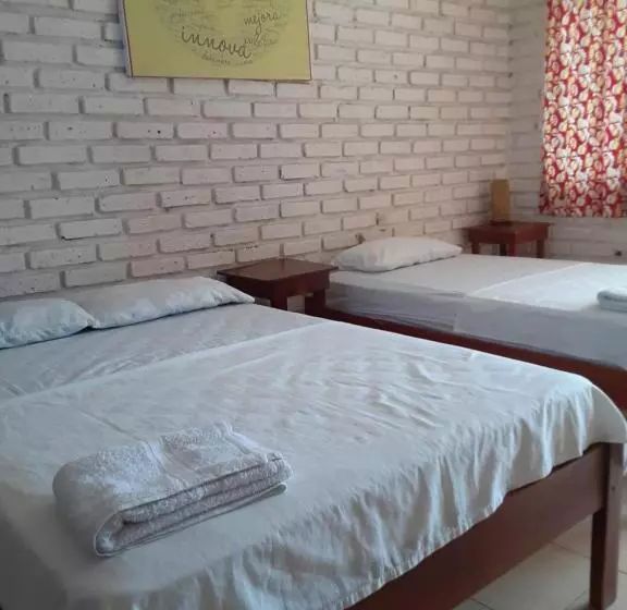 پانسیون Hostal Maresia