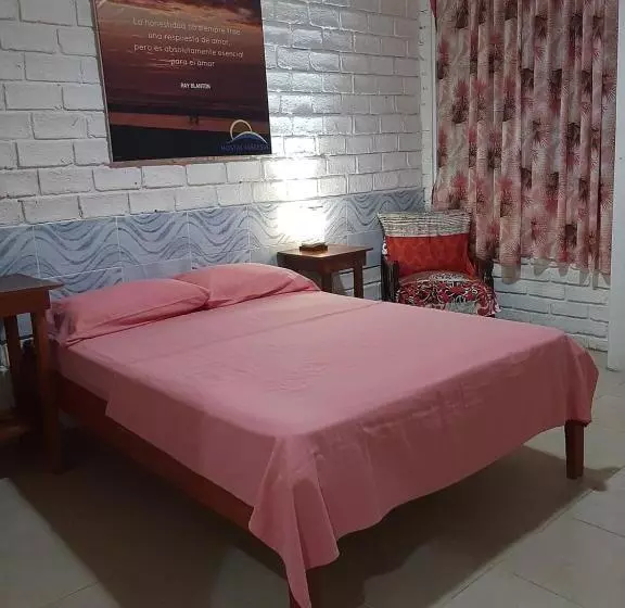 پانسیون Hostal Maresia