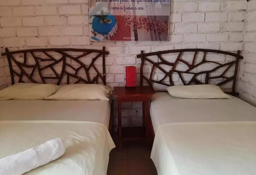 پانسیون Hostal Maresia