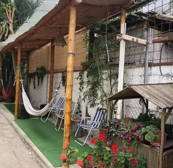 پانسیون Hostal Maresia