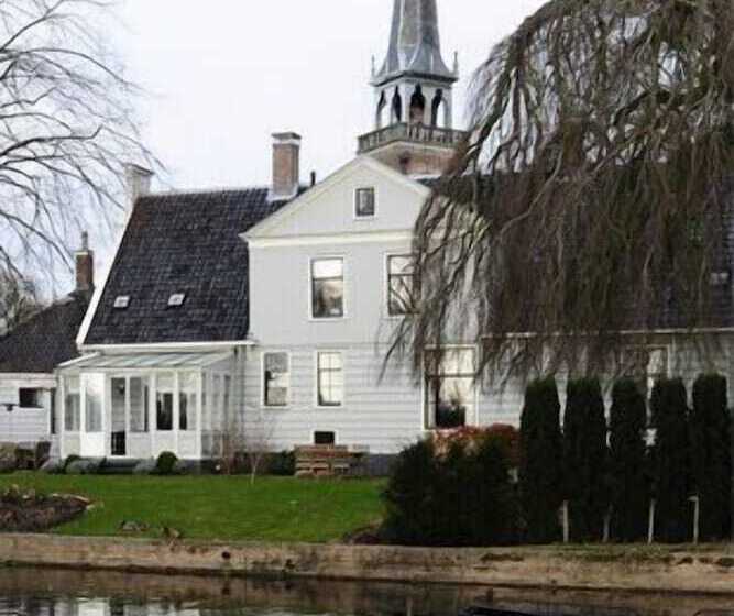 بنسيون Inn On The Lake