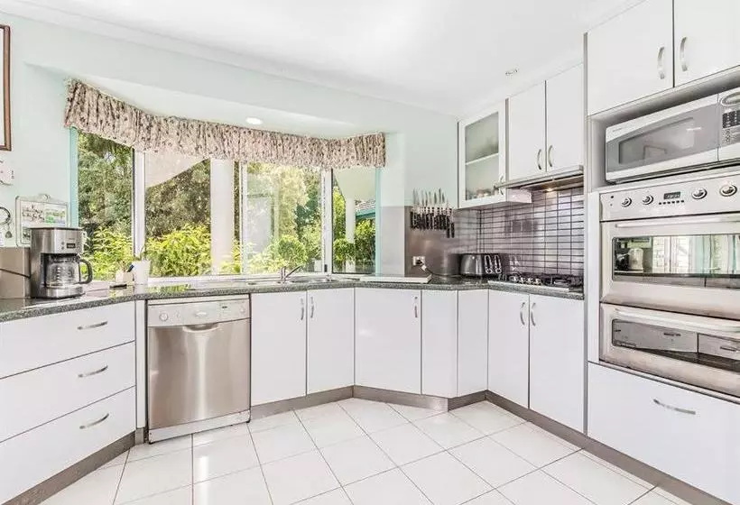 ペンション Noosa Hinterland Spectacular Boutique Guesthouse