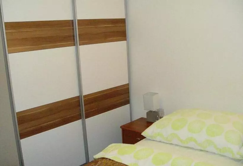 Majatalo Penzion Zlaty Orol