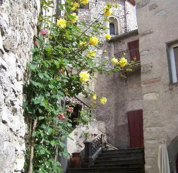 ペンション Tuscan Hilltop