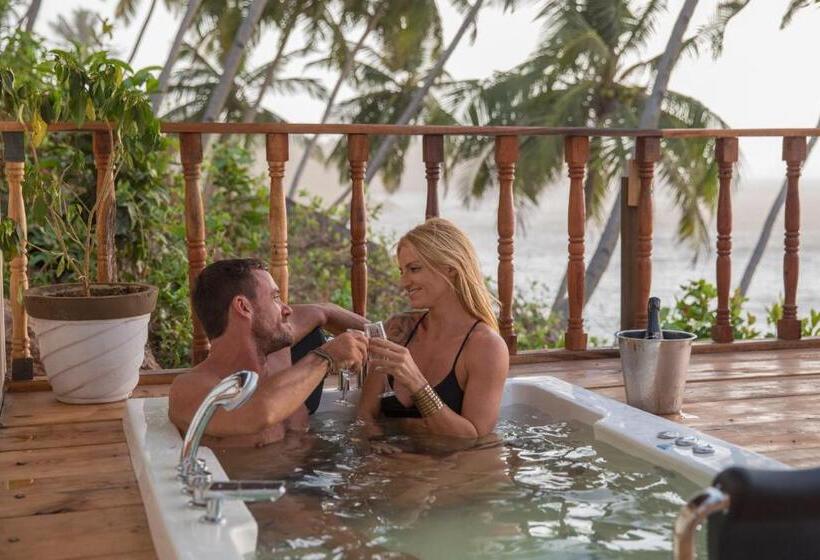 リゾートホテル The Cape Goa