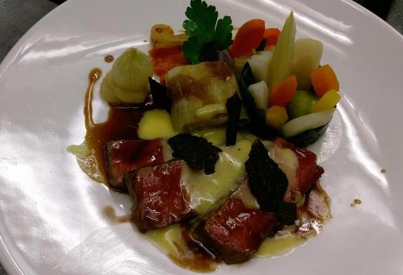 فندق صغير De Commune