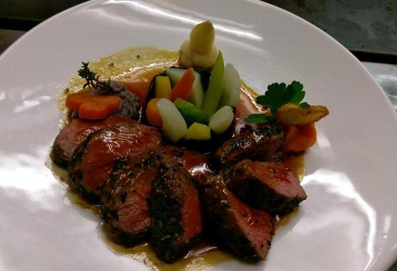 فندق صغير De Commune