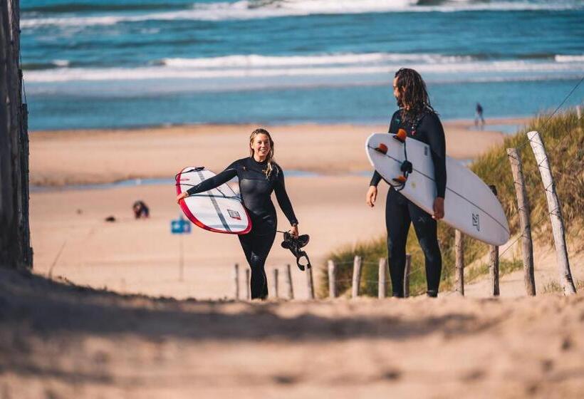 Общежитие Surfana Beach Bed & Breakfast Bloemendaal