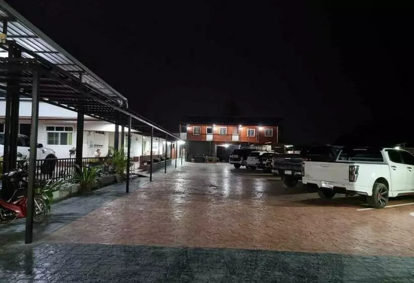 Baan Sabaijai Resort & Omsorgssenter