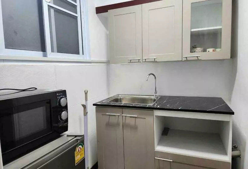 Baan Sabaijai Resort & Omsorgssenter