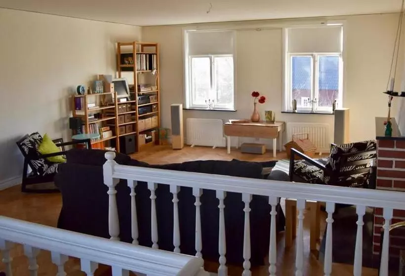 Aamiaismajoitus (B&B) Mooi! Gula Huset