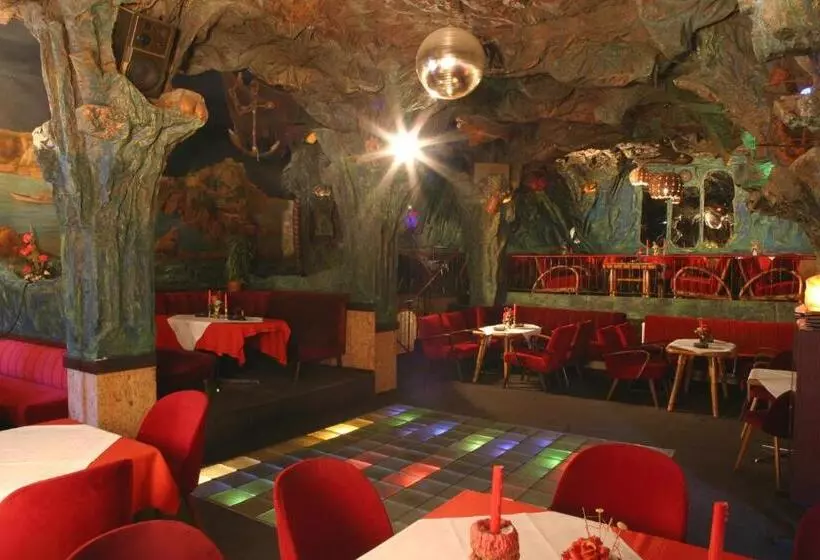 Hotelli Blaue Grotte & Franken