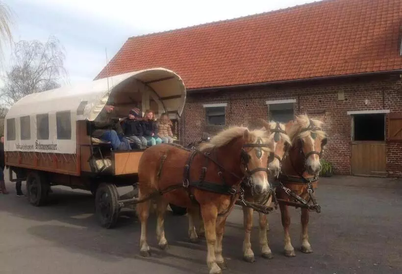 Hotelli Gasthof Schraevenacker