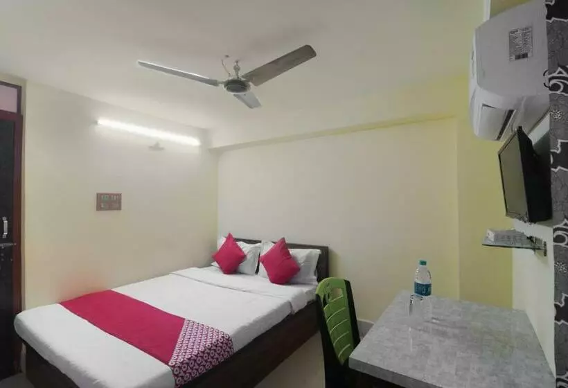 ホテル Oyo 70828 Shyam Guest House