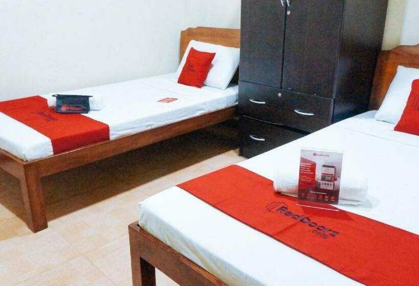 호텔 Reddoorz Near Talisay District Hospital