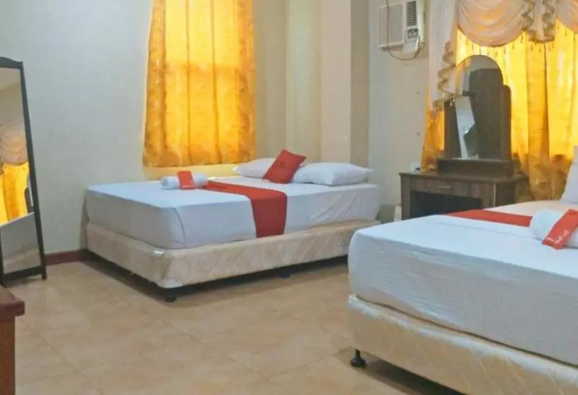 Hotelli Reddoorz Near Talisay District Hospital