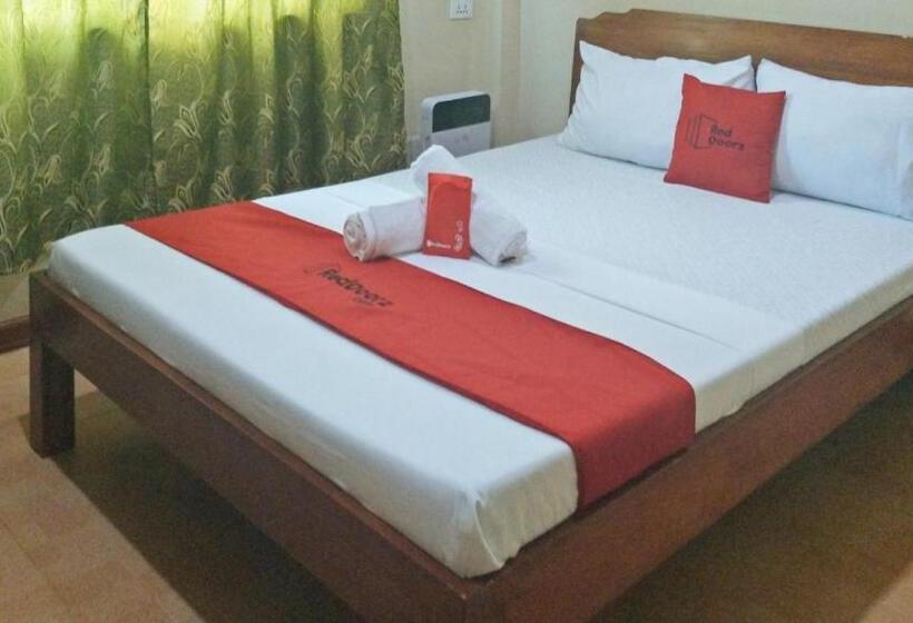 호텔 Reddoorz Near Talisay District Hospital