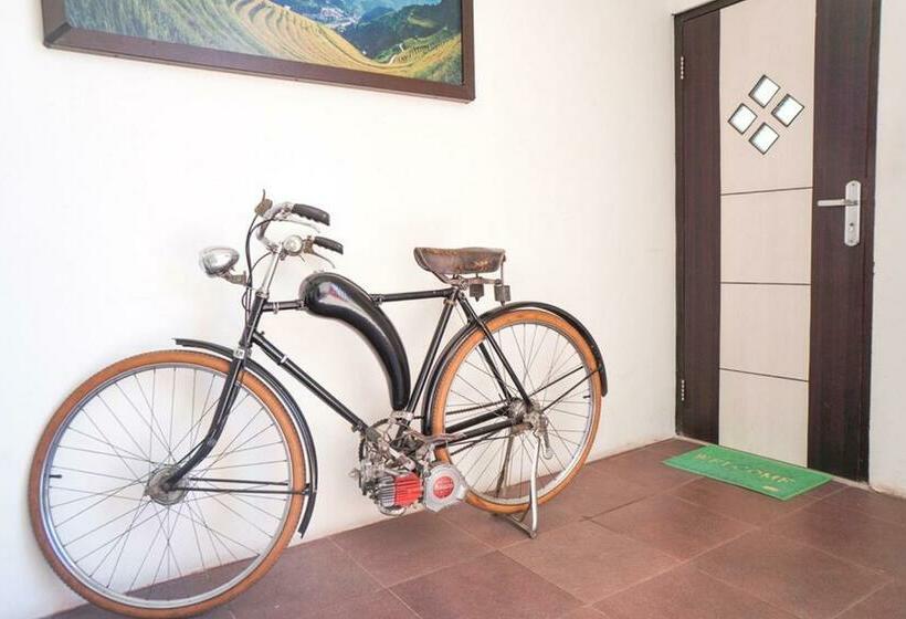 Hotel Reddoorz Syariah @ Buduran Sidoarjo