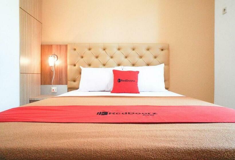 Hotel Reddoorz Syariah @ Buduran Sidoarjo