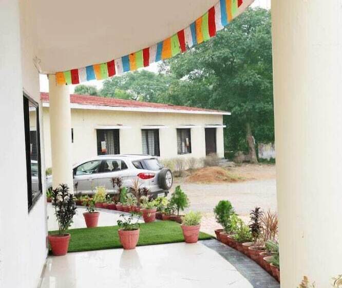 호텔 Soumya Resorts