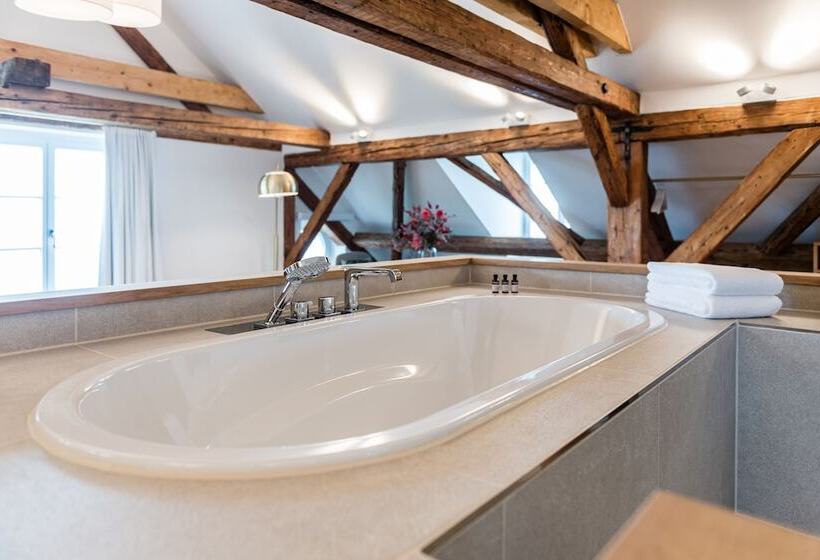 Szálloda Weissenstein