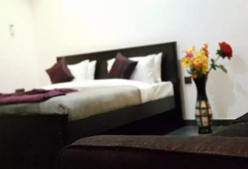 Majatalo Taj Residence