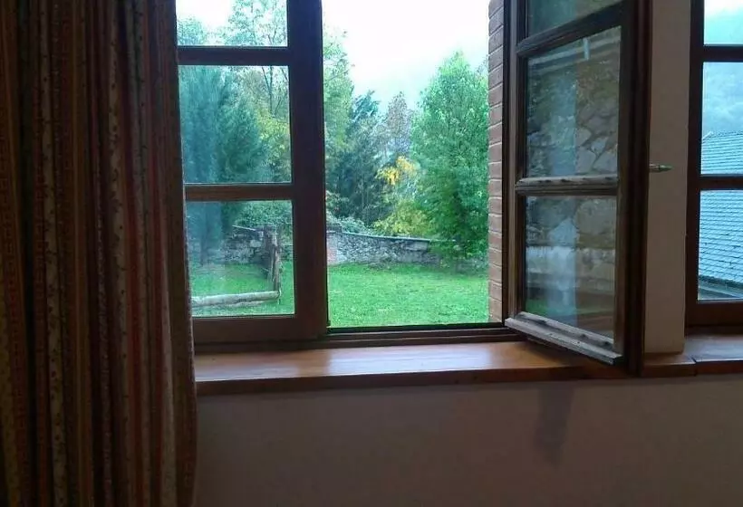 ユースホステル Relais D'endron