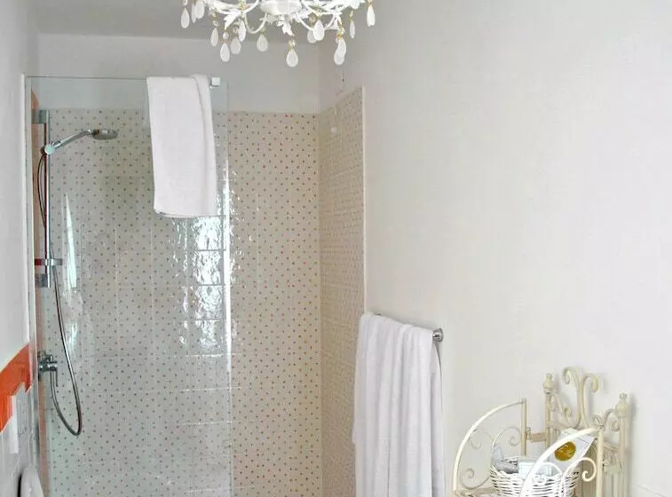 Bed & Breakfast Le Azalee