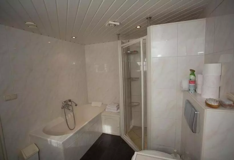 ベッドアンドブレックファースト Lyklamastate