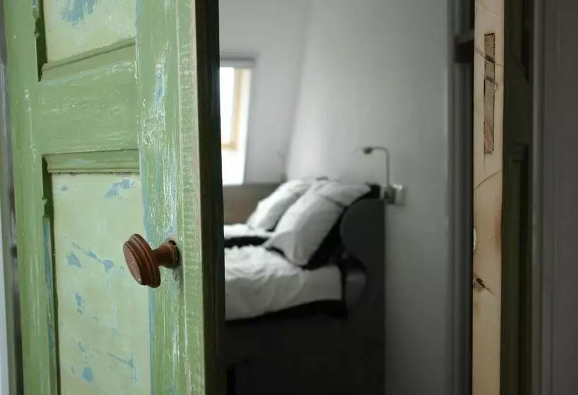 ベッドアンドブレックファースト Lyklamastate